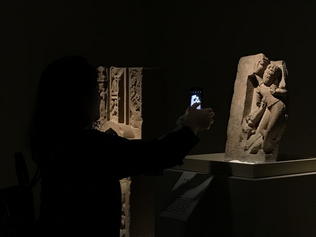ذ凯发k8一触即发չʾ̶ػʹչһذչڴչĴԺʹԺӡȲ죬凯发k8一触即发һ廯Ŀӡչ