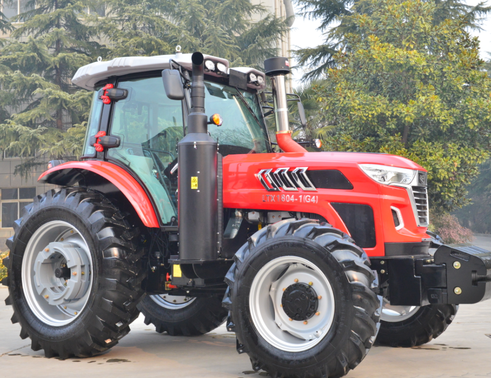 LTX1804拖拉机助力农业产能提升，释放现代农业的科技活力！